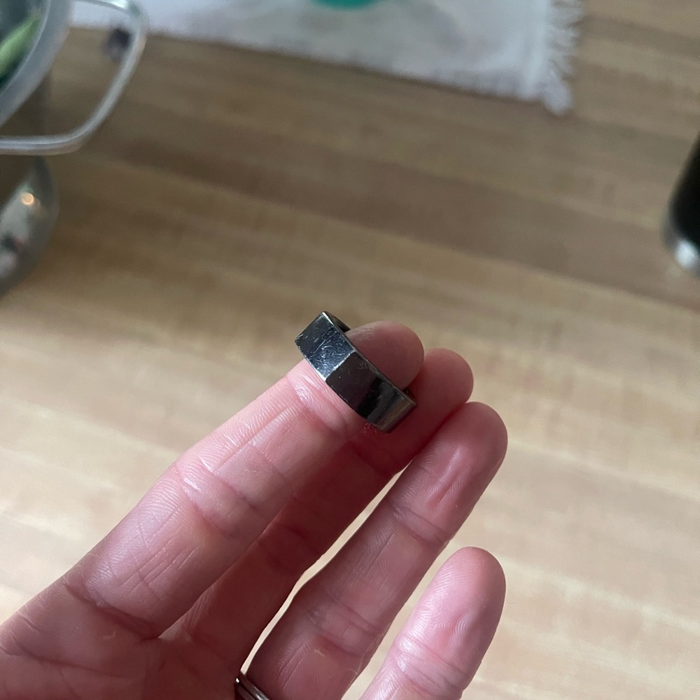 Oura Ring- Black/Gen3- Heritage/Size 8